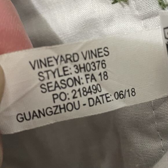 Vineyard Vines Camo Breaker Shorts Boys Size 18 Embroidered Dog Surfboard Preppy - Picture 9 of 9